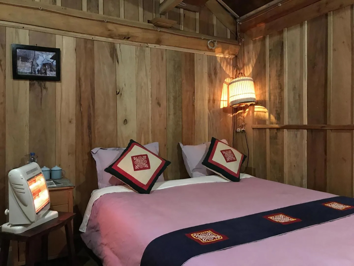 Double Room With Shared Bathroom